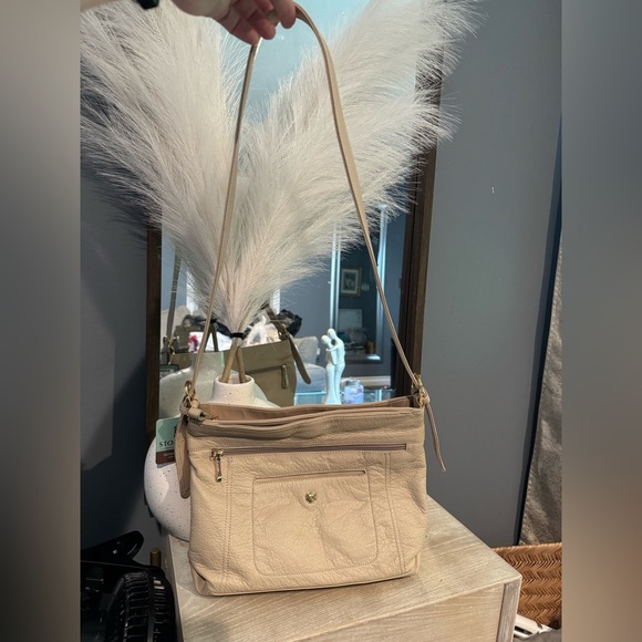 Stone & Co Tan Shoulder Bag with Adjustable Strap - Picture 1 of 7